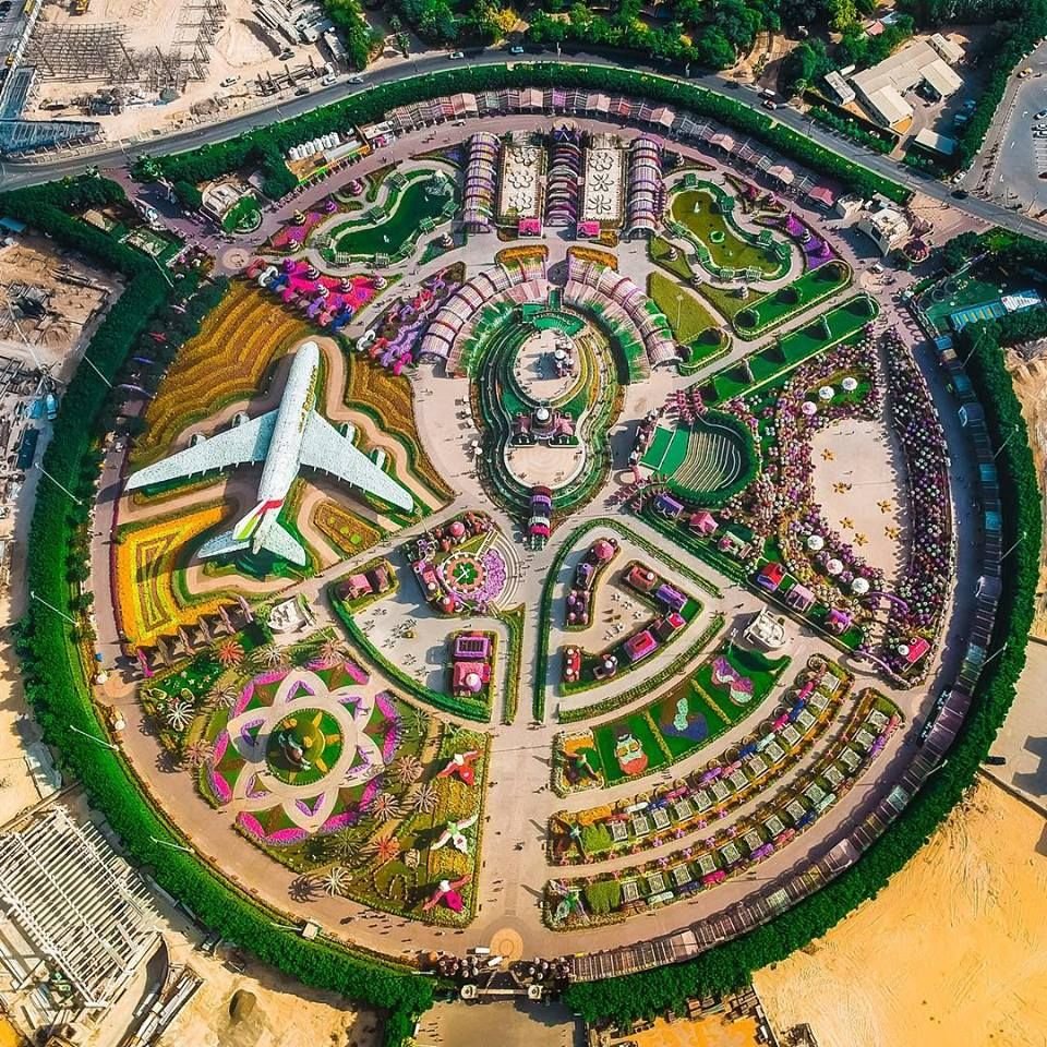 Dubai Miracle Garden